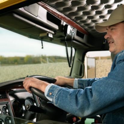 A Look at Different Truck Driving Jobs